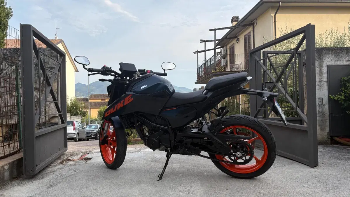 KTM 125 Duke (2024 - 25) (3)