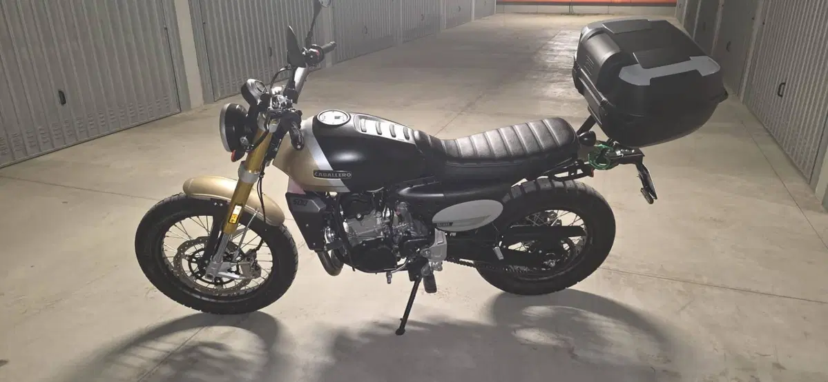 Fantic Motor Caballero 500 Scrambler Deluxe (2024) (2)