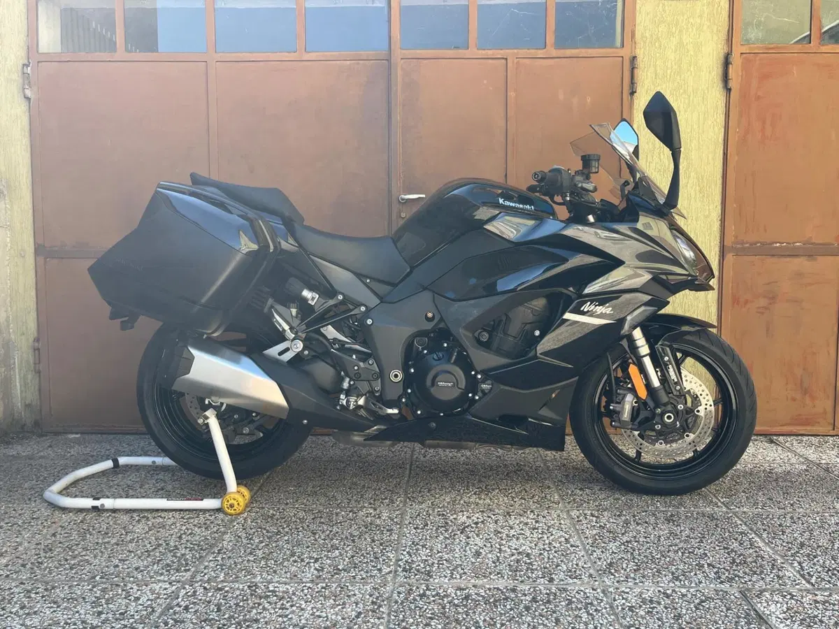 Kawasaki Ninja 1000 SX Tourer (2021 - 24) (4)