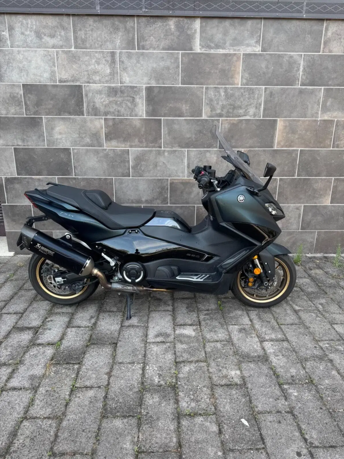 Yamaha T-Max 560 Tech Max (2022 - 24) (4)