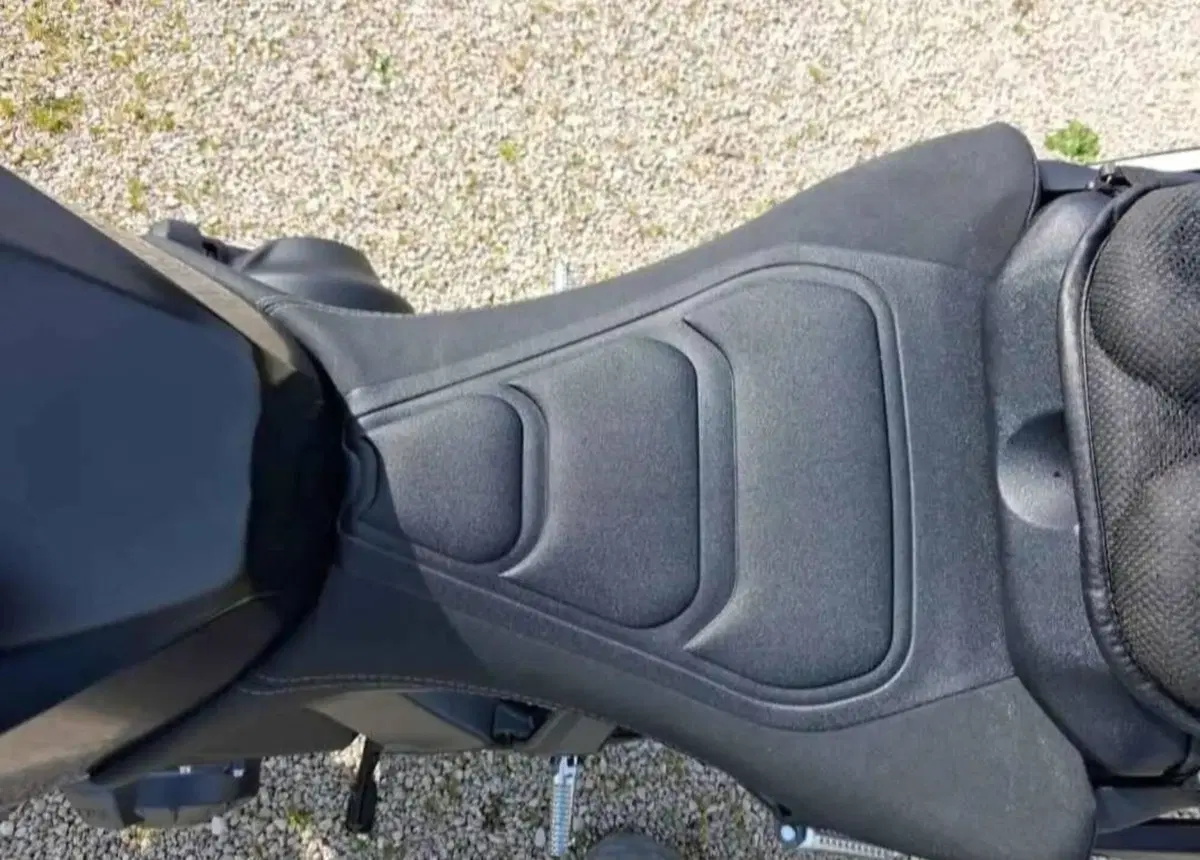 Yamaha MT-09 Y-AMT (2024 - 26) (8)