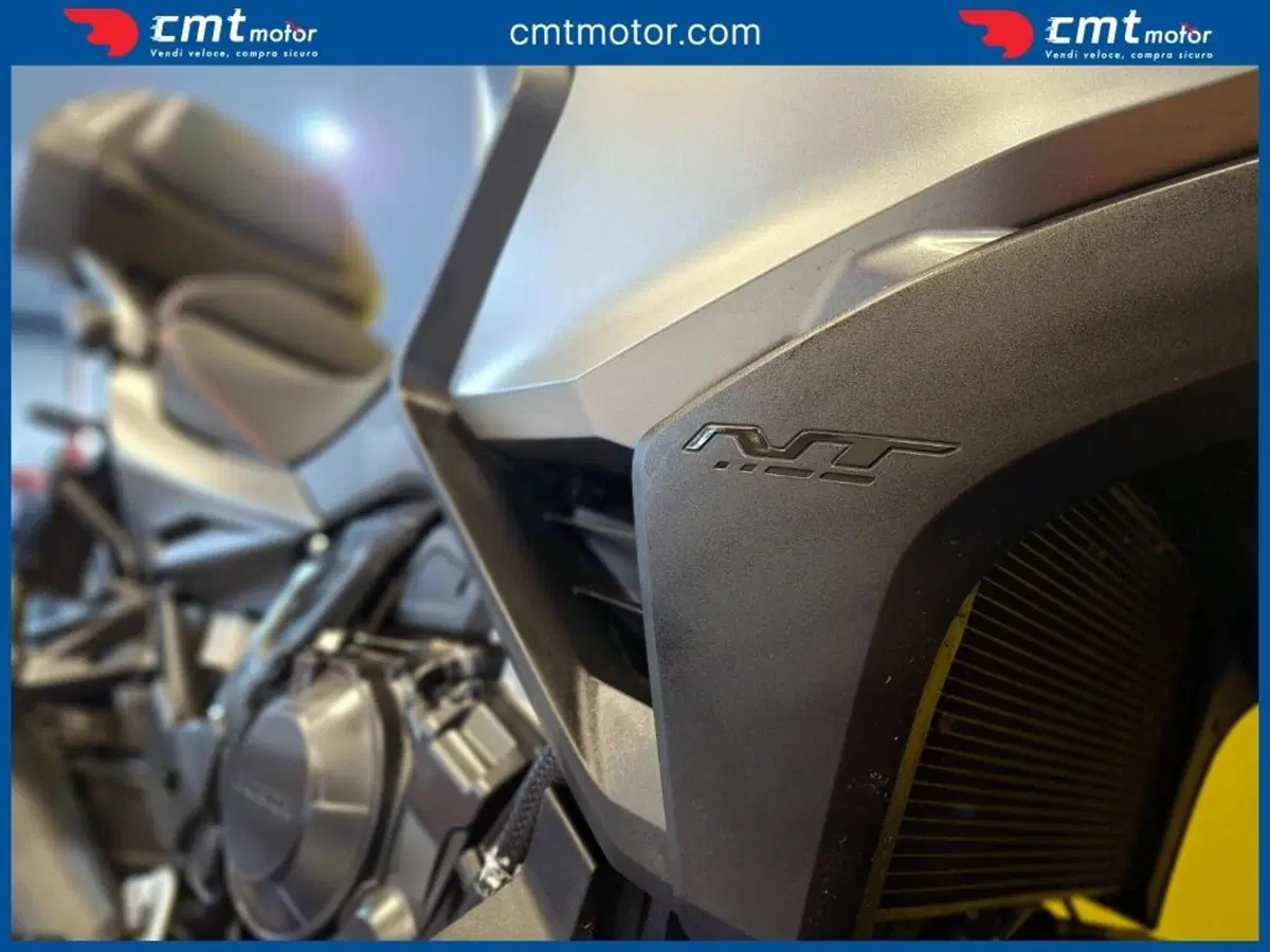 Honda NT 1100 Travel (2022 - 24) (6)