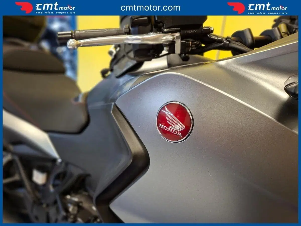 Honda NT 1100 Travel (2022 - 24) (10)