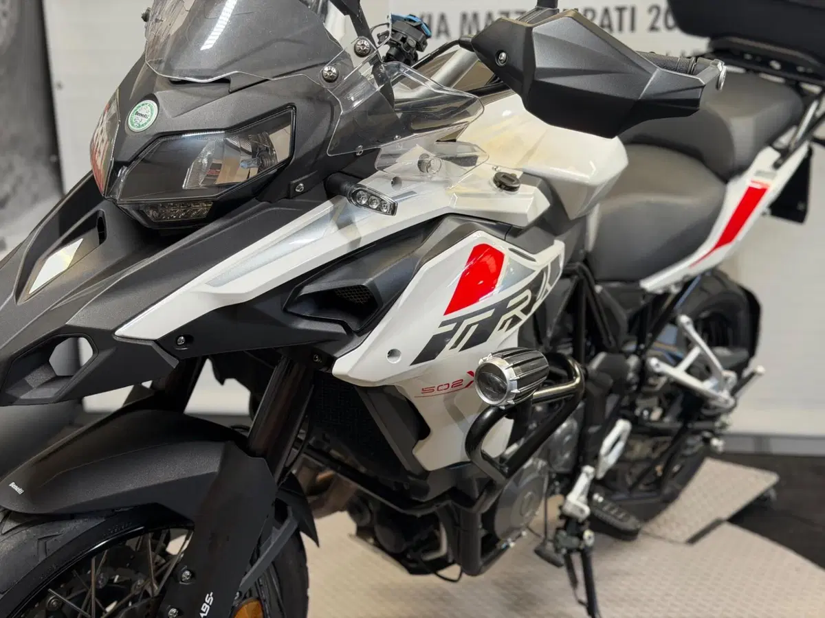 Benelli TRK 502X (2018 - 20) (6)