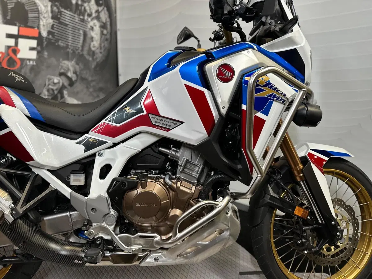 Honda Africa Twin CRF 1100L Adventure Sports Travel Edition (2022 - 23) (2)