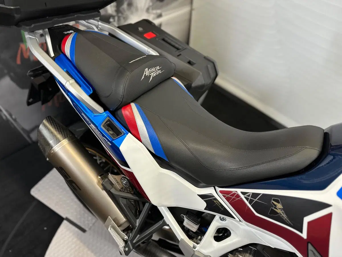 Honda Africa Twin CRF 1100L Adventure Sports Travel Edition (2022 - 23) (5)