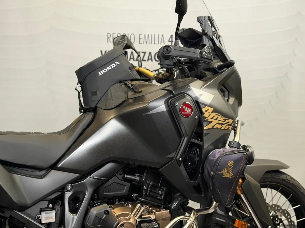 Honda Africa Twin CRF 1100L Adventure Sports DCT Travel Edition (2024 - 26) (3)