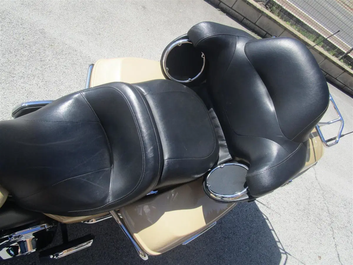 Harley-Davidson 1690 Electra Glide Ultra Limited (2014 - 15) - FLHTK (10)
