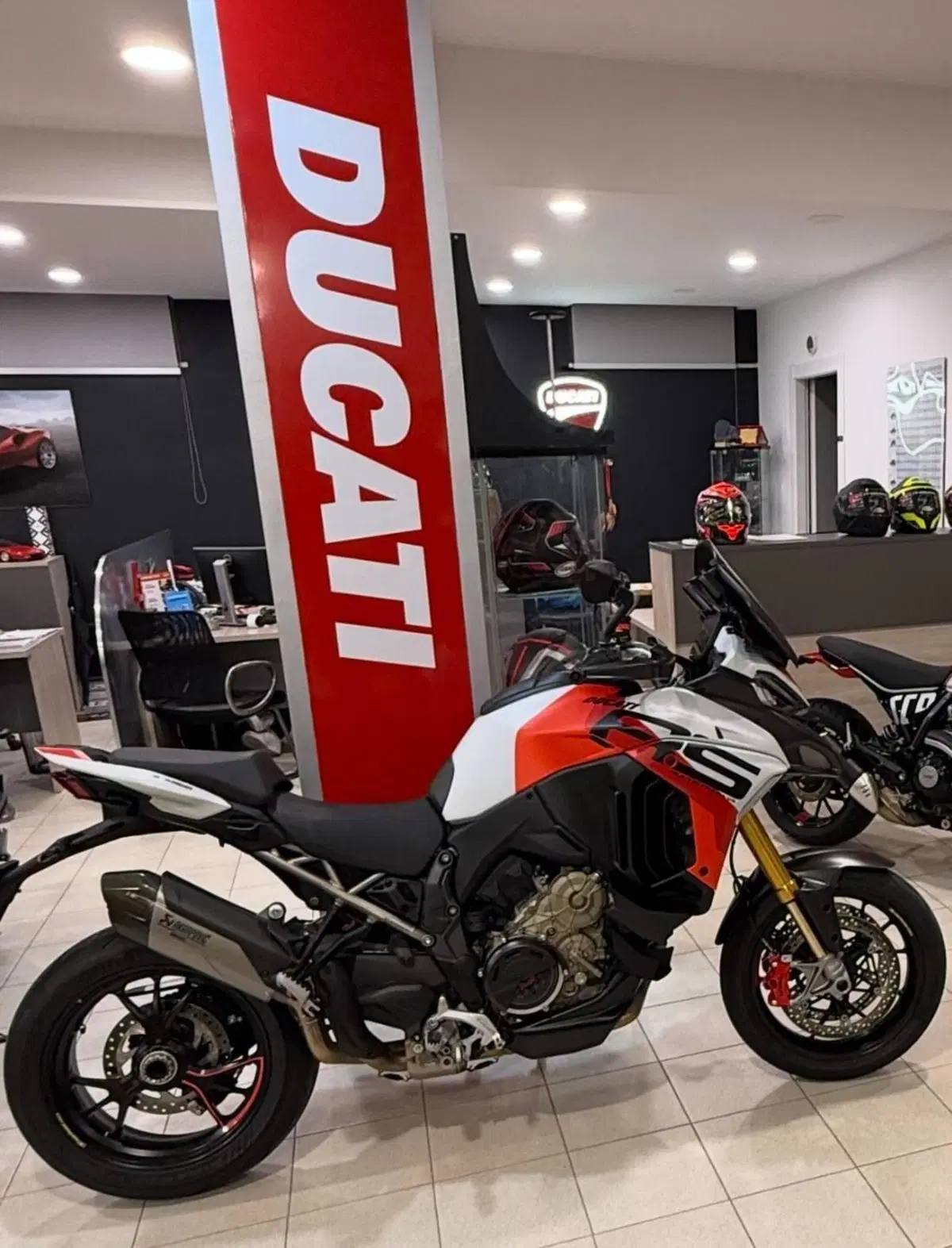 Ducati Multistrada V4 RS (2024 - 25) (2)