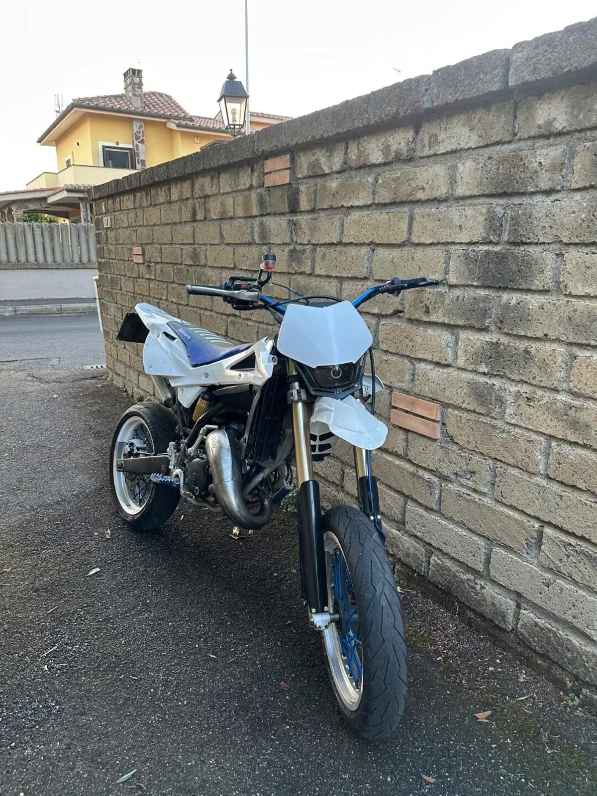 Husqvarna SM 125 (2009) (3)