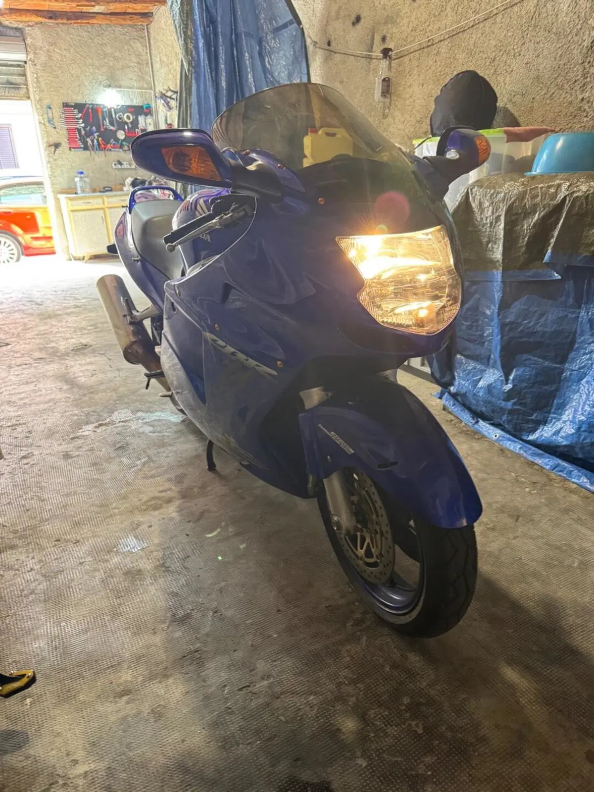 Honda CBR 1100 XX  (2001 - 06) (2)
