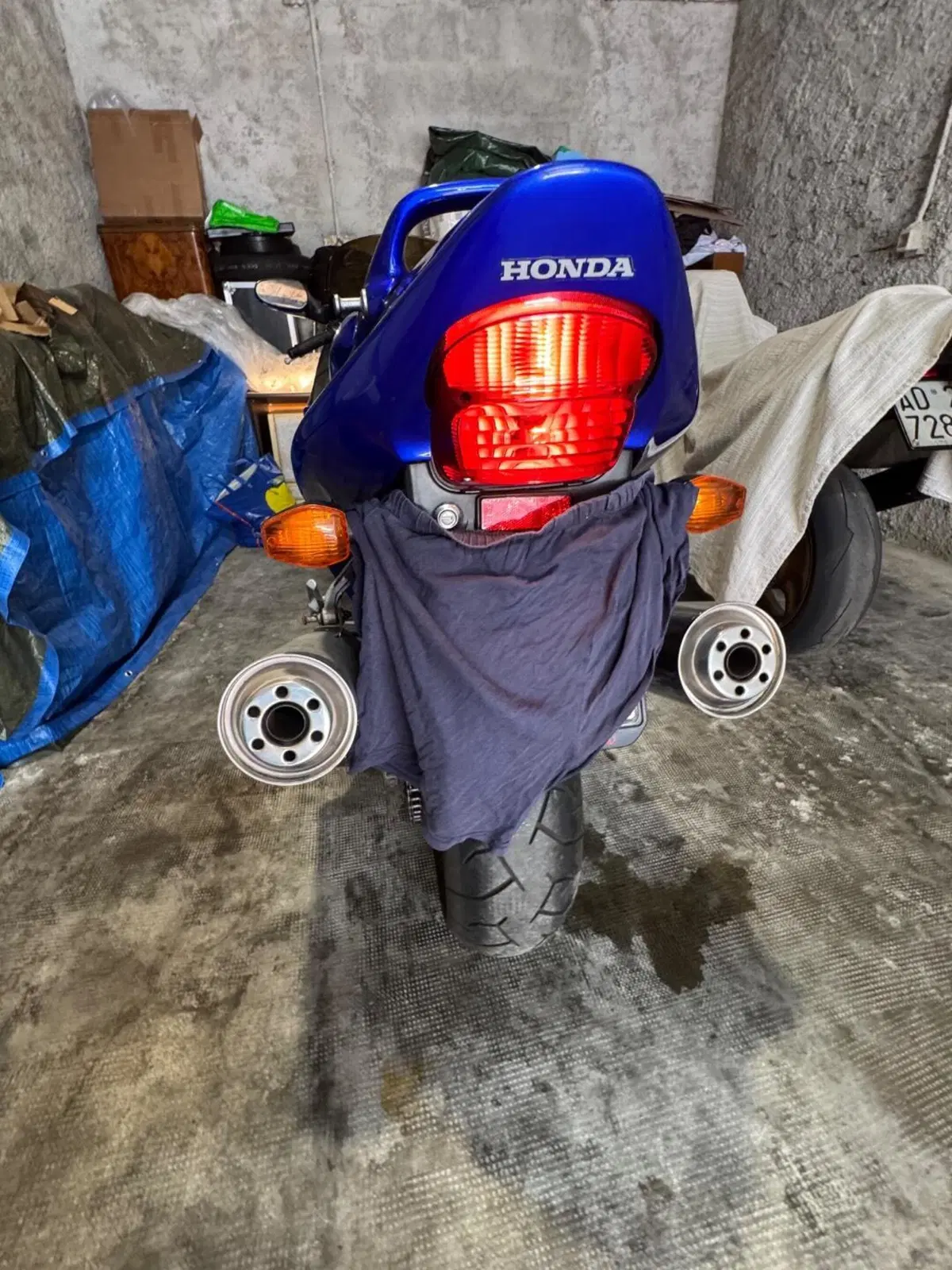 Honda CBR 1100 XX  (2001 - 06) (7)