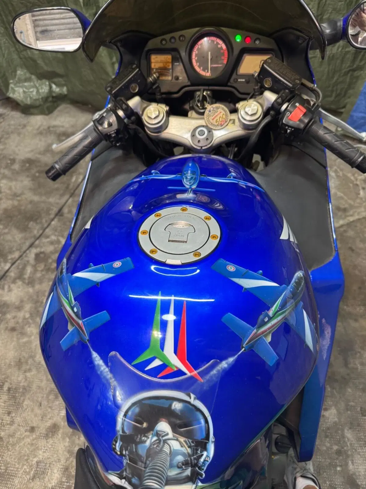 Honda CBR 1100 XX  (2001 - 06) (17)