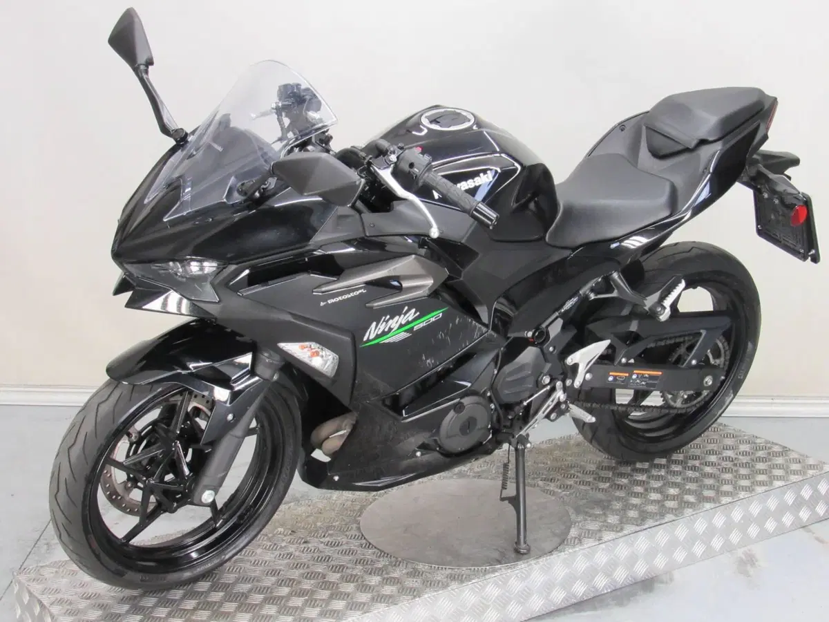 Kawasaki Ninja 500 (2024 - 26) (4)