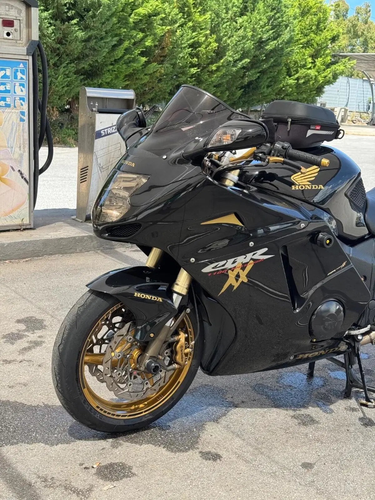 Honda CBR 1100 XX Superblackbird (1996 - 98) (15)
