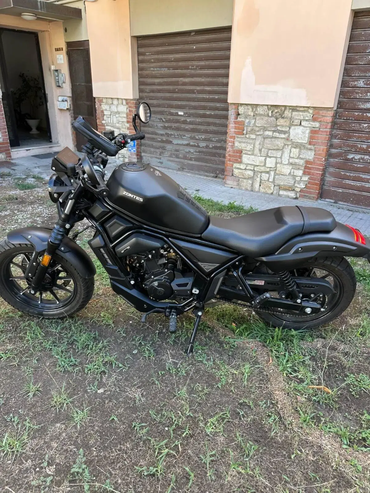 Zontes ZT125-C2 (2025 - 26) (2)