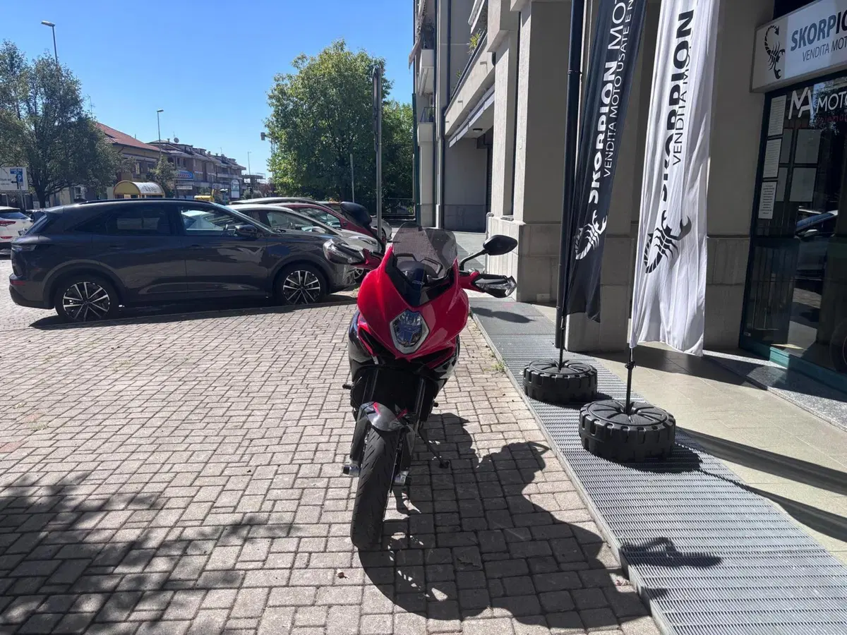MV Agusta Turismo Veloce 800 (2020) (3)