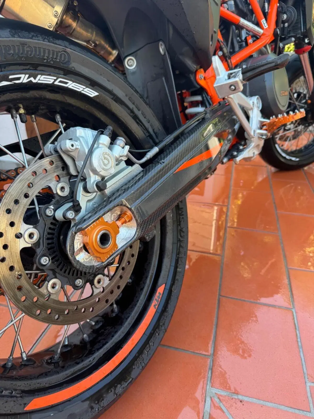 KTM 690 SMC R (2021 - 22) (2)