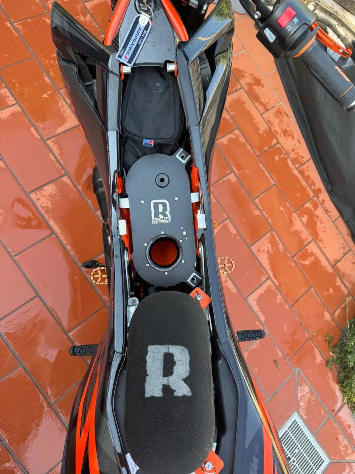 KTM 690 SMC R (2021 - 22) (17)