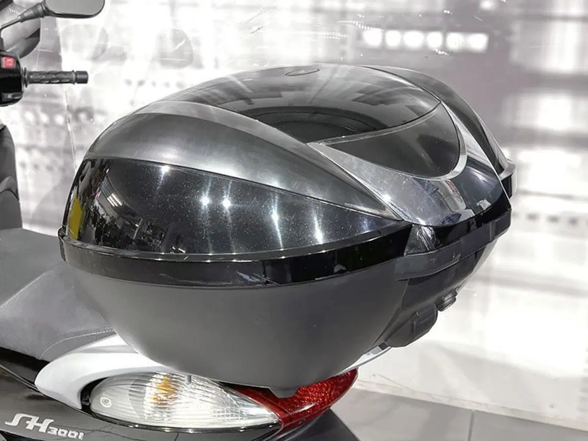 Honda SH 300 i (2006 - 10) (4)