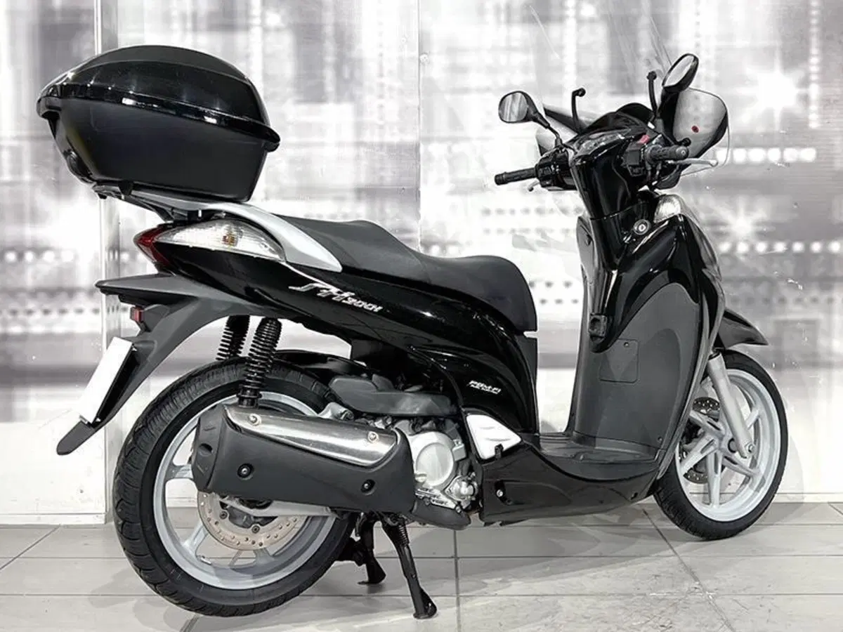 Honda SH 300 i (2006 - 10) (8)