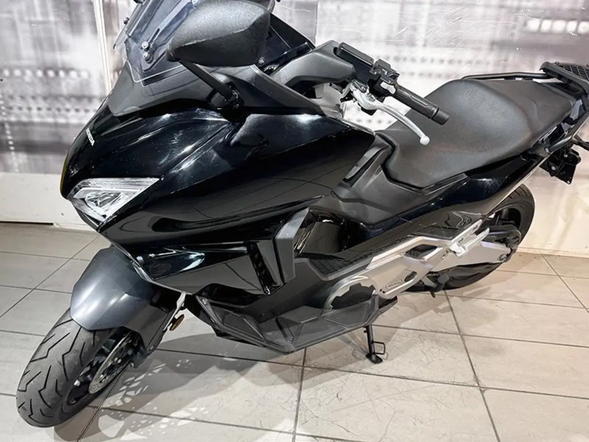 Honda Forza 750 DCT (2021 - 24) (4)