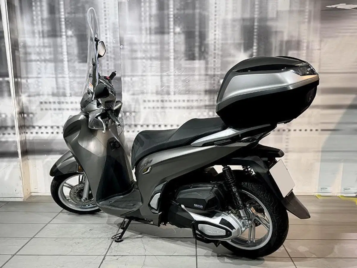 Honda SH 350 (2021 - 24) (2)