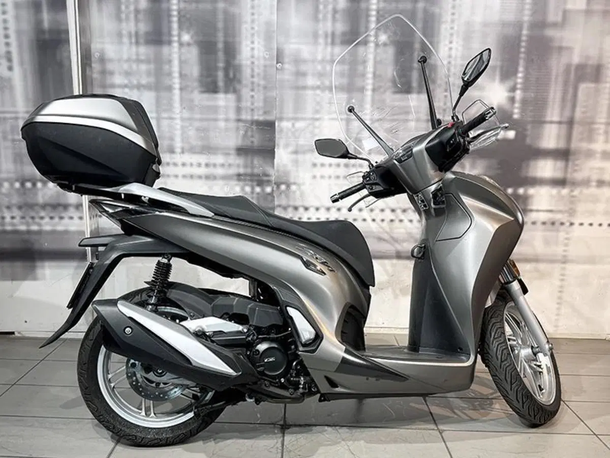 Honda SH 350 (2021 - 24) (8)