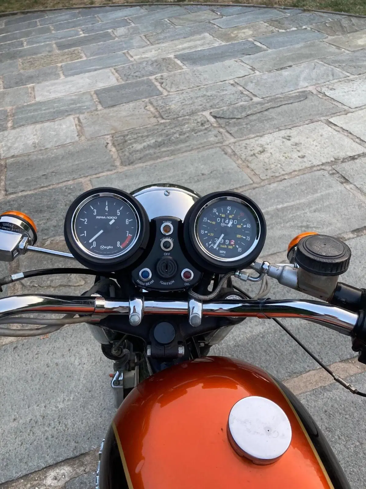 Triumph Bonneville T140E 750cc 