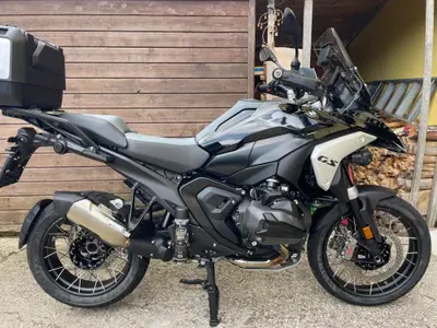 Bmw R 1300 GS Triple Black (2023 - 26) usata