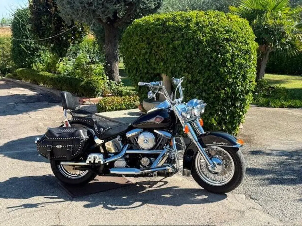 Harley-Davidson 1340 Heritage Classic (1984 - 98) - FLSTC (4)