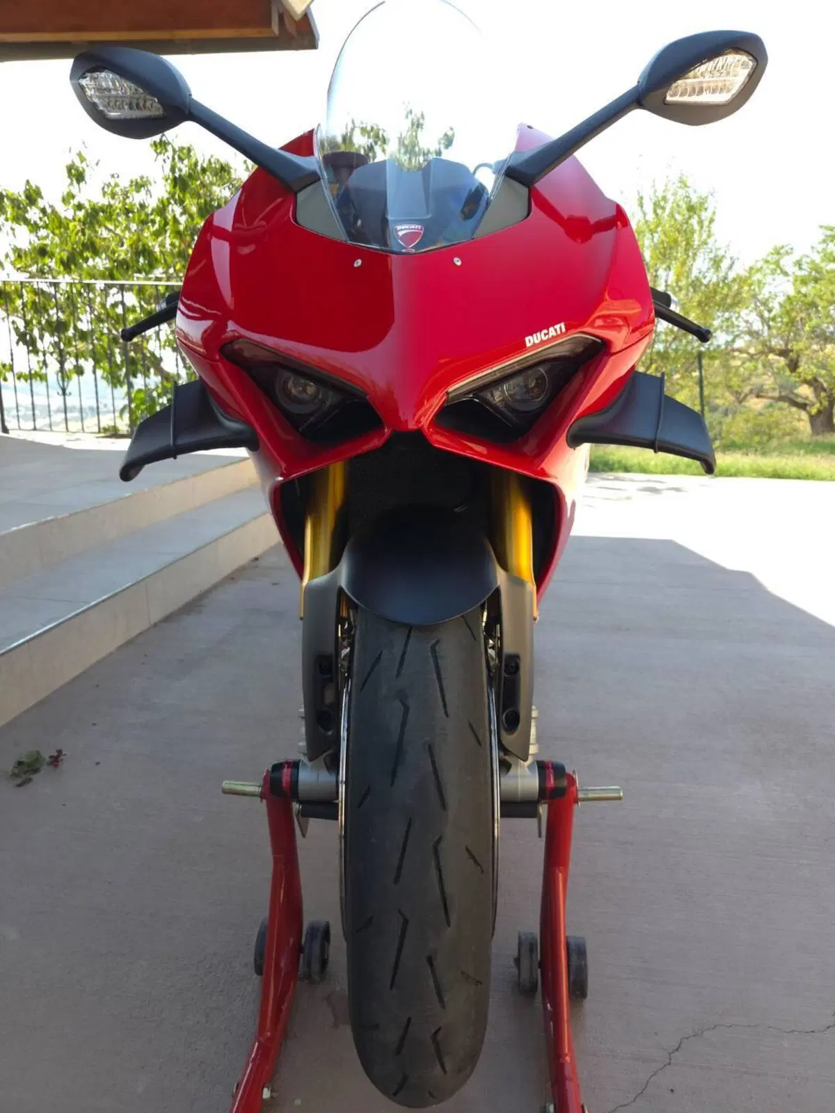 Ducati Panigale V4 S 1100 (2021) (3)