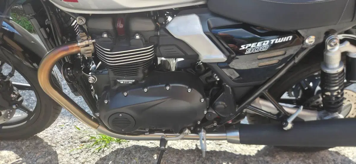 Triumph Speed Twin 900 (2025 - 26) (4)