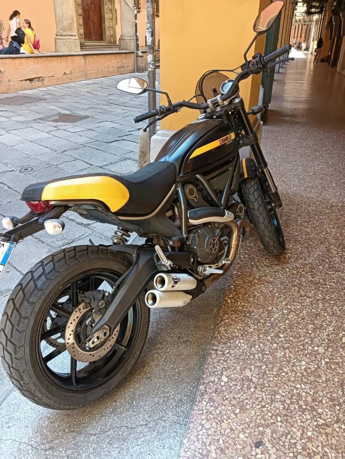 Ducati Scrambler 800 Full Throttle (2015 - 16) (2)