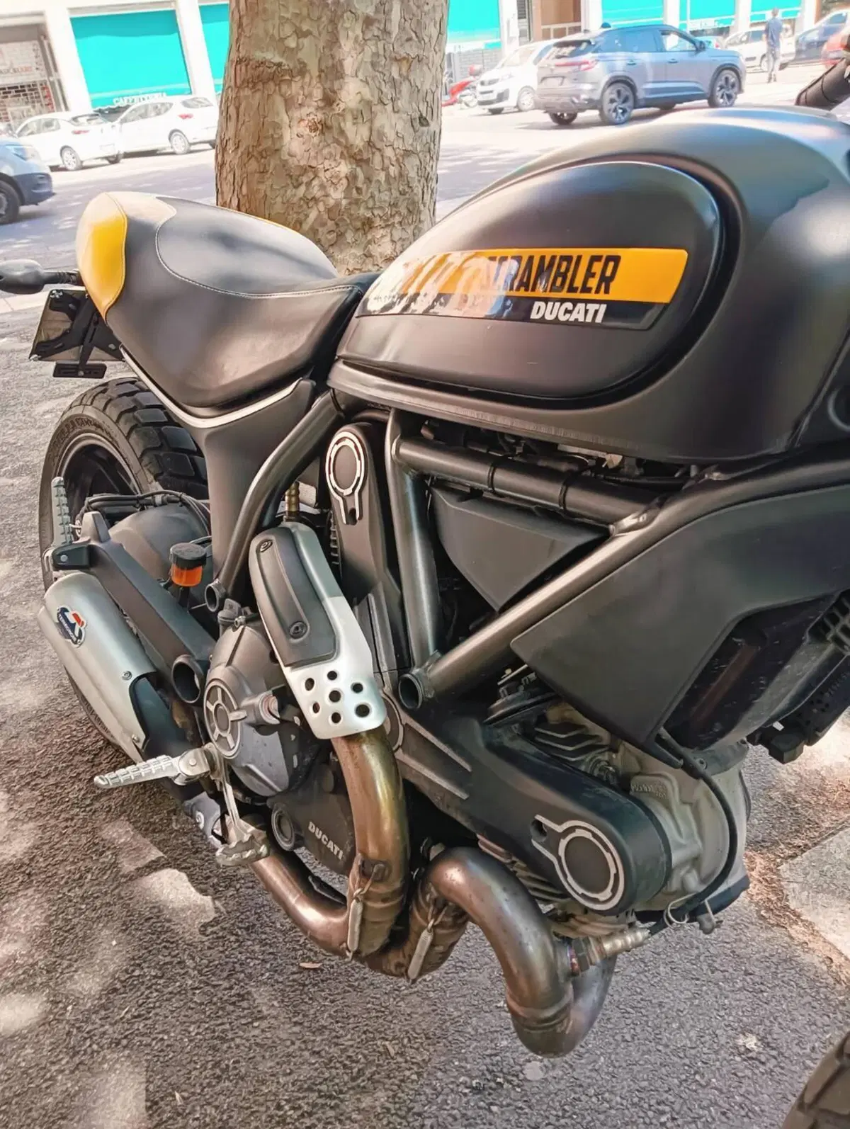 Ducati Scrambler 800 Full Throttle (2015 - 16) (5)