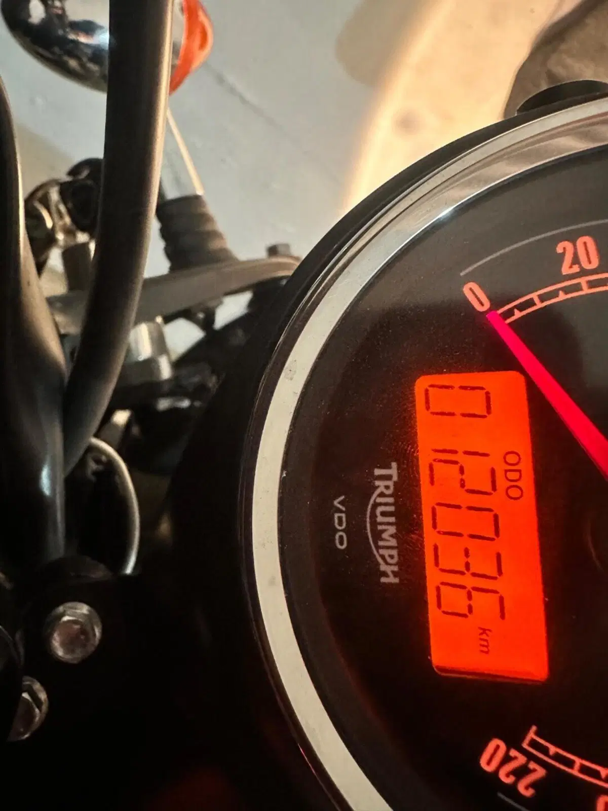 Triumph Bonneville T100 (2008 - 16) (11)