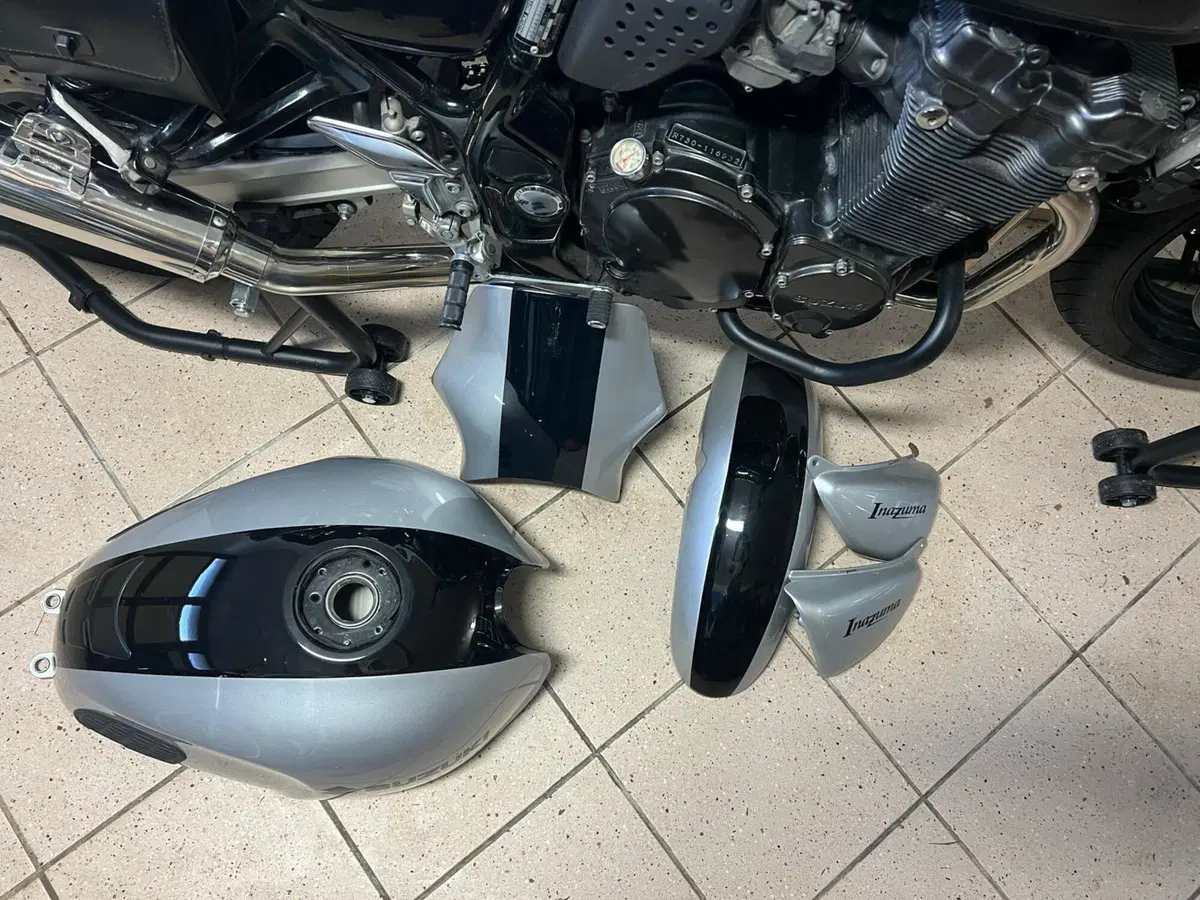 Suzuki Gax750  (3)