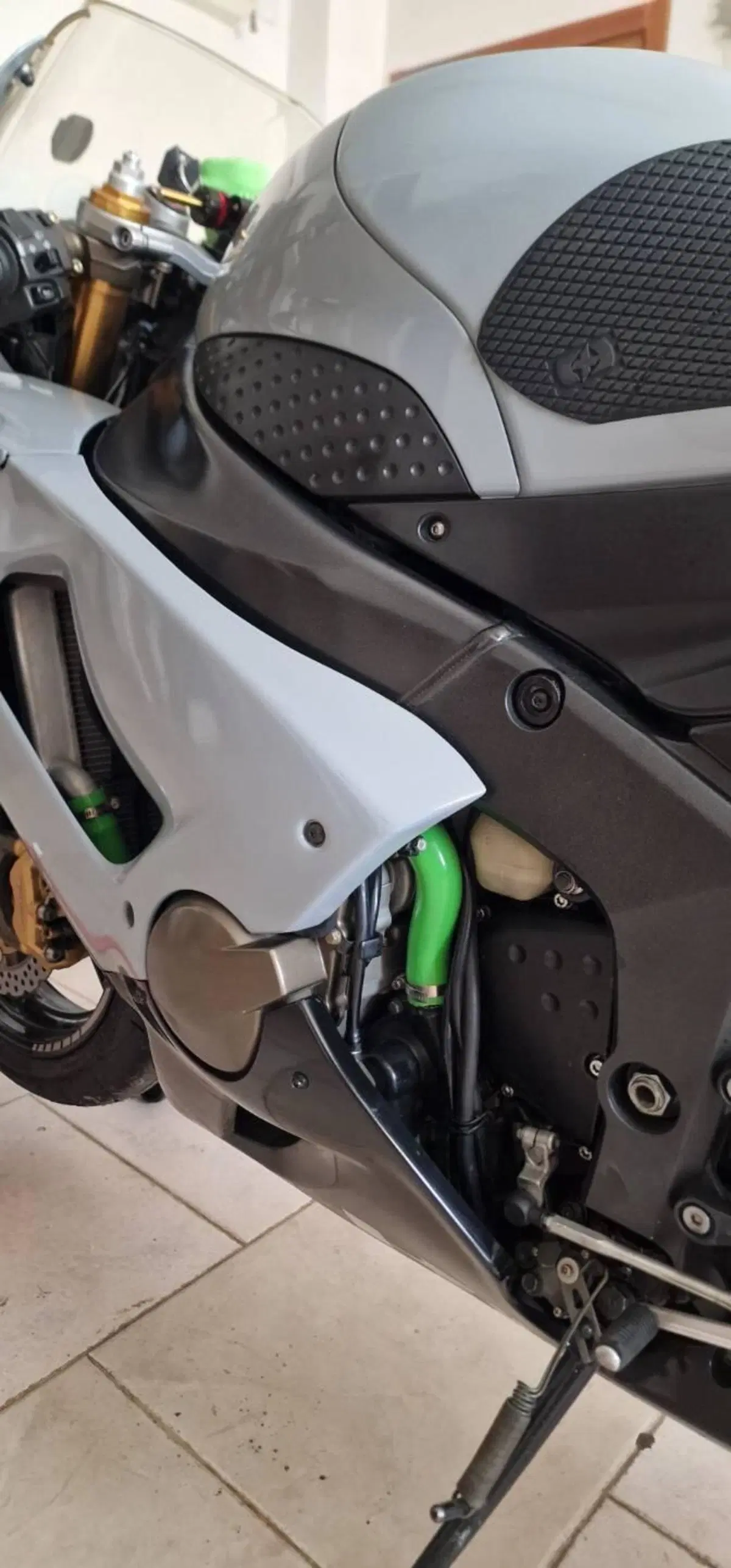 Kawasaki Ninja 636 ZX-6R (2005 - 06) (8)