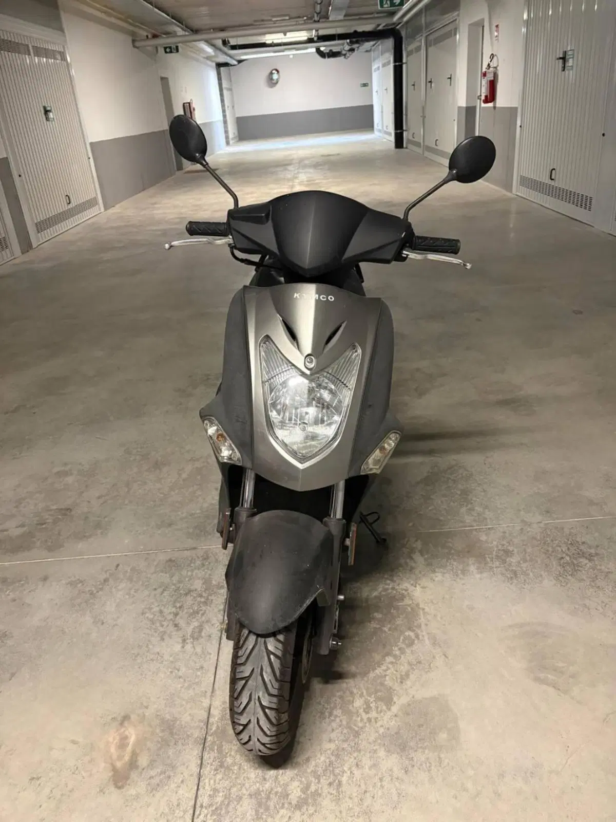 Kymco Agility 50 R16 (2008 - 16) (4)