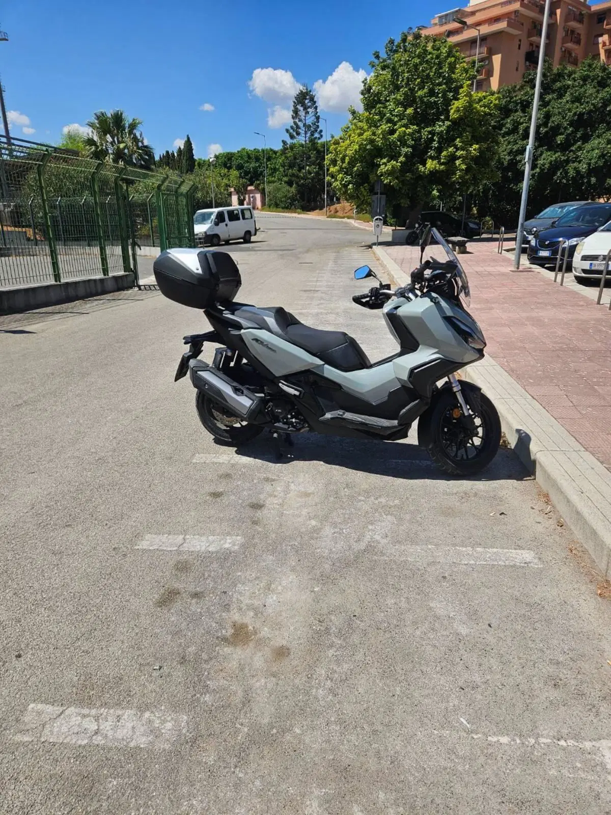 Honda ADV 350 (2022 - 24) (5)