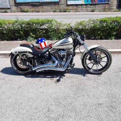 Harley-Davidson 1690 Breakout (2013 - 17) - FXSB usata