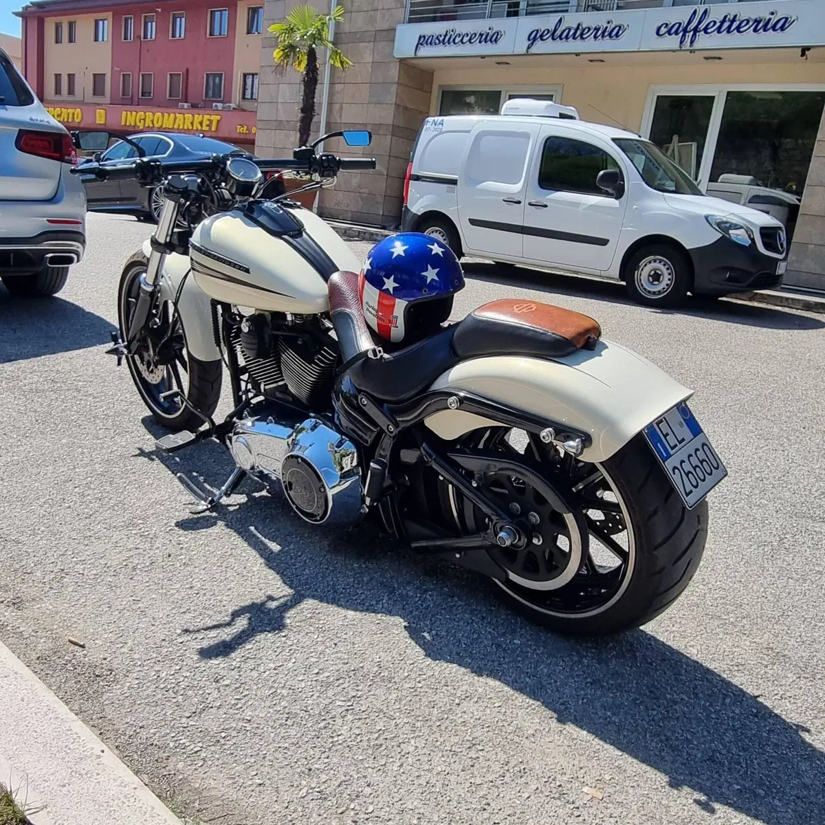 Harley-Davidson 1690 Breakout (2013 - 17) - FXSB (3)