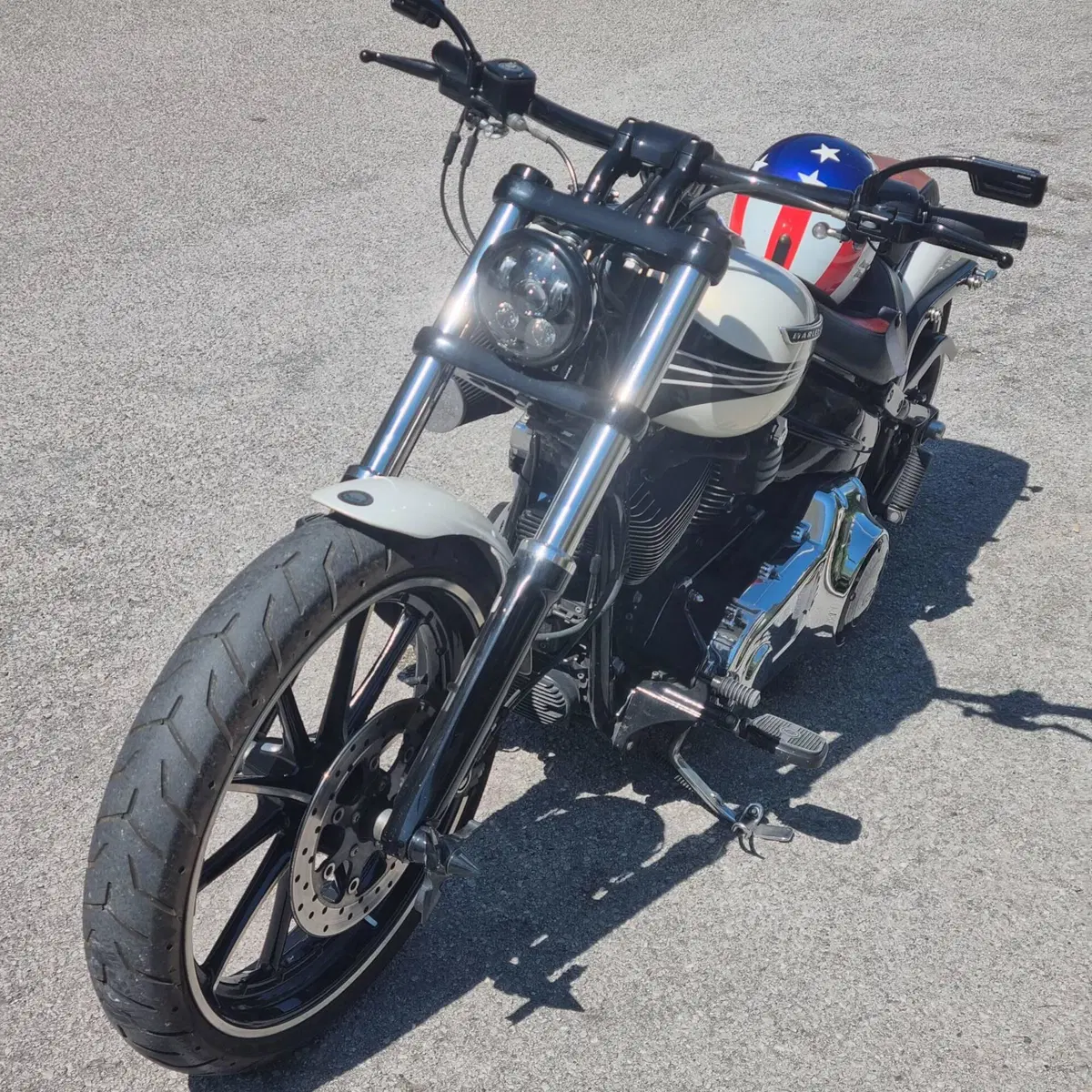 Harley-Davidson 1690 Breakout (2013 - 17) - FXSB (4)