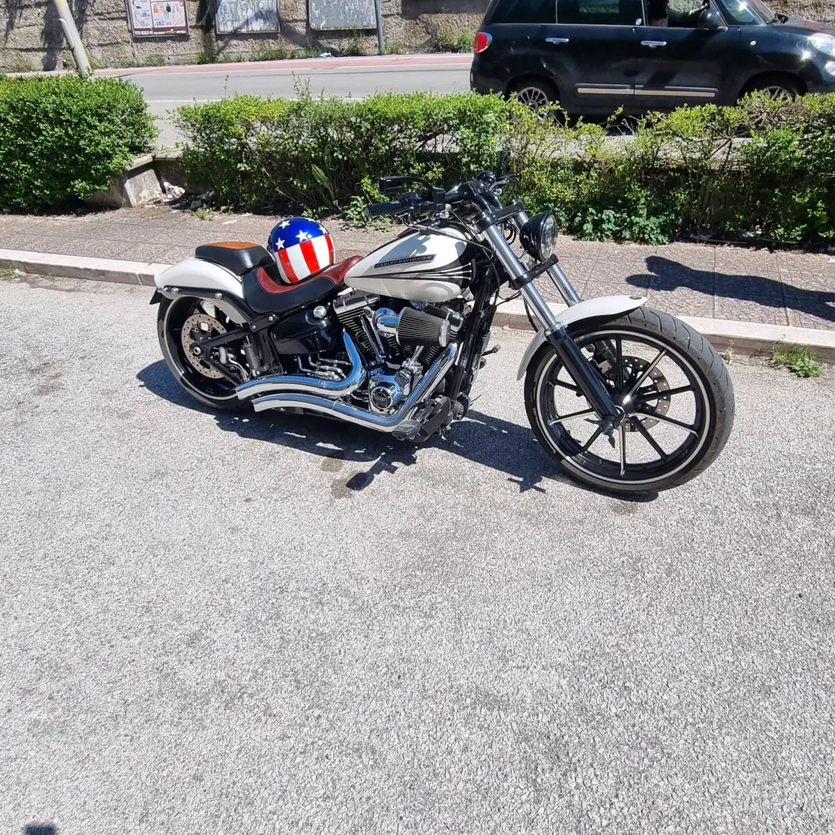 Harley-Davidson 1690 Breakout (2013 - 17) - FXSB (6)