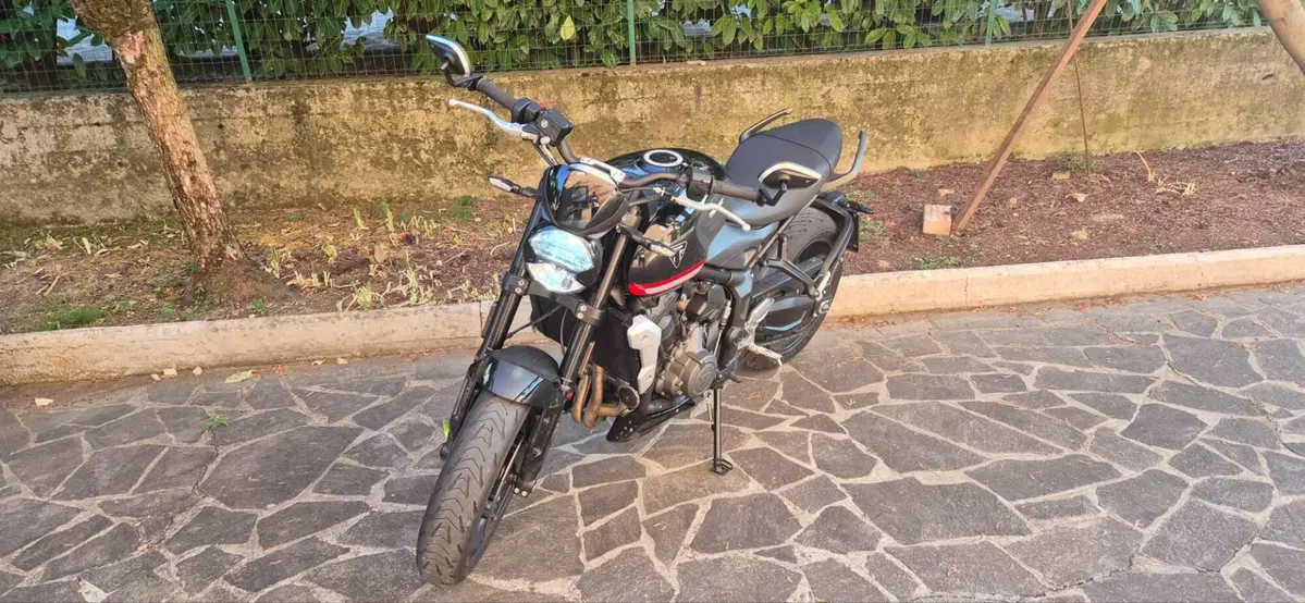 Triumph Trident 660 (2021 - 24) (2)
