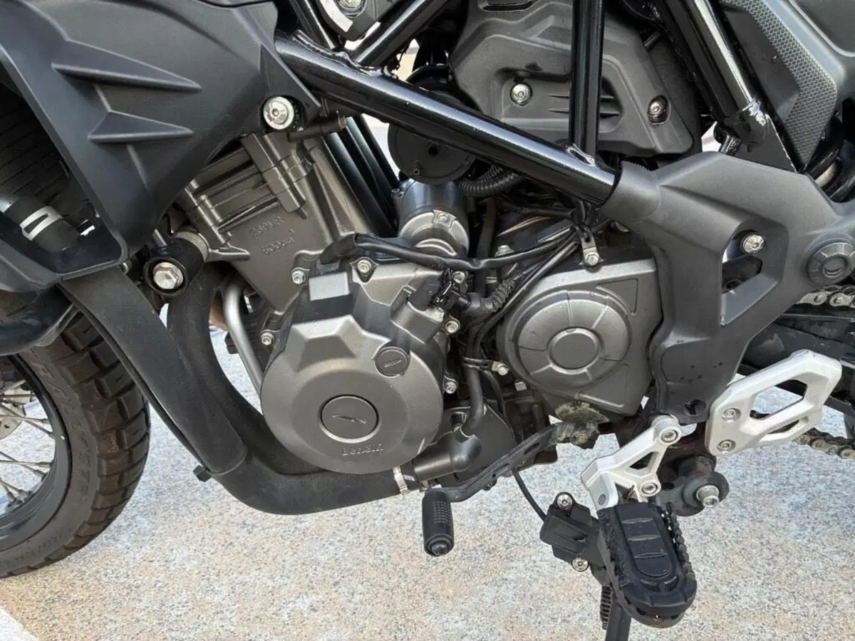Benelli TRK 502X (2021 - 26) (9)