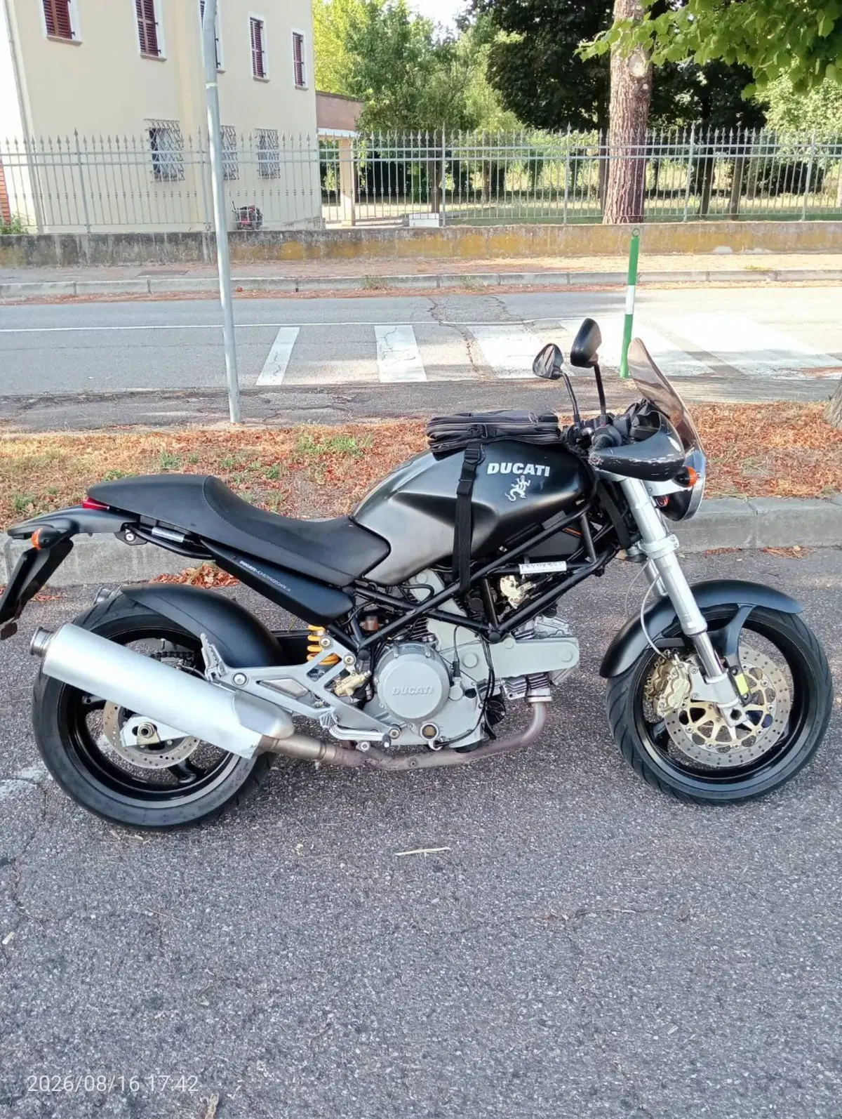 Ducati Monster 620 Dark (2003 - 06) (4)