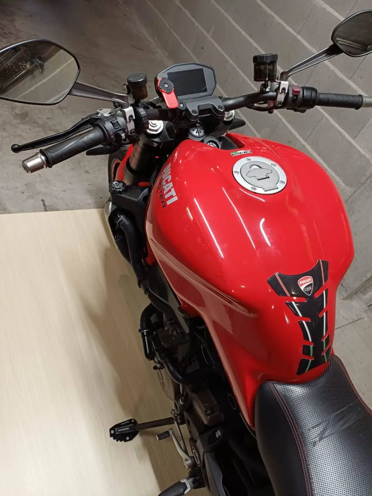 Ducati Monster 1200 (2014 - 16) (4)