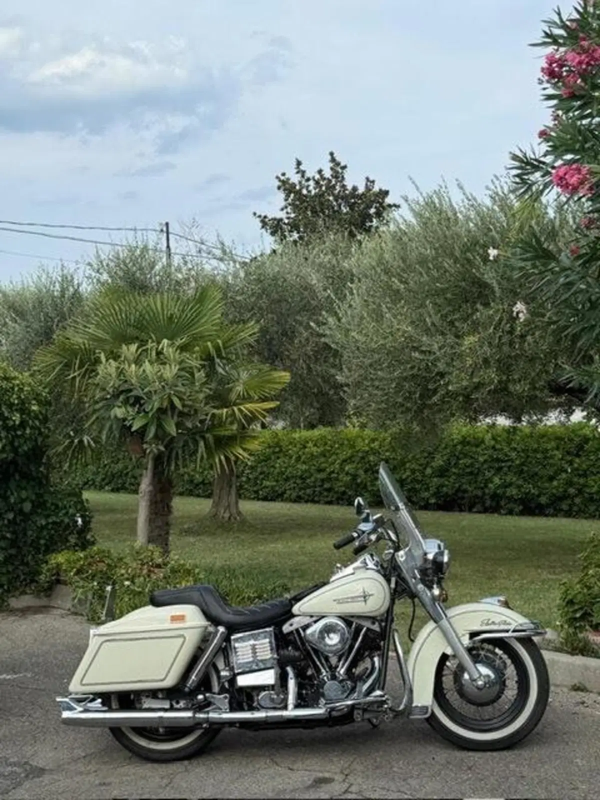 Harley-Davidson FLH 1200 Electra Glide Shovelhead (9)