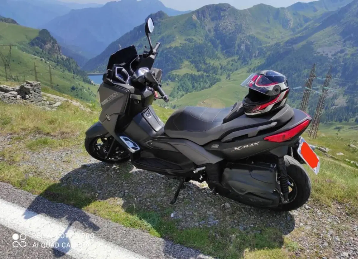 Yamaha X-Max 400 Momodesign ABS (2014 - 16) (3)
